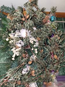 lot 269 image: Large Collection of Holiday Wreaths, Pinecones, and Decor Items