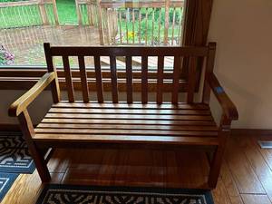 lot 402 image: Wooden Outdoor Garden Bench