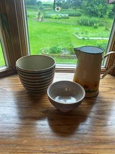 lot 432 image: Vintage Floral Tin Pitcher and Assorted Ceramic Bowls Set