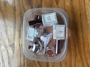 lot 437 image: Sistaco Nail Care Kit with LED Lamp and Coating Essentials