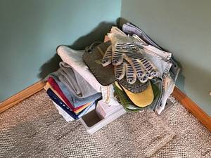 lot 477 image: Collection of Household Linens and Gardening Gloves