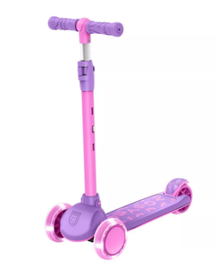 lot 137 image: Jetson Gem Learn & Grow Kick 3-Wheel Kick Scooter
