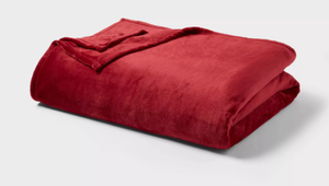 lot 420 image: Jumbo Family Blanket - Threshold