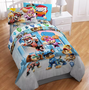 lot 327 image: Twin PAW Patrol Kids Comforter