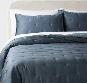 lot 329 image: 3pc TENCEL Comforter and Sham Set FullQueen- Threshold