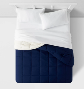 lot 377 image: LOT OF 2 Room Essentials Faux Shearling Reversible Comforter TwinTwin XL Navy