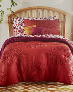 lot 251 image: LOT OF 2 Opalhouse Tufted Comforter Set Twin Twin XL