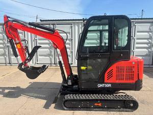 lot 39 image: CFG QNT50R Mini Excavator