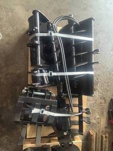 lot 26 image: CFG Mini Excavator Attachments