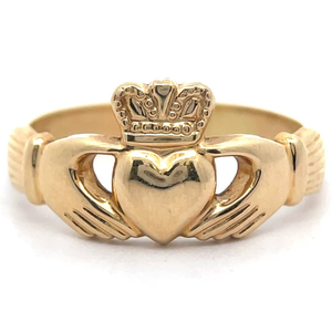 lot 24 image: Traditional Irish Claddagh Ring in Yellow Gold VIDEO