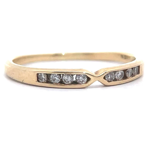 lot 35 image: 0.25 Carat Natural Diamond Channel Ring with Slim Pinched Band in Yellow Gold VIDEO