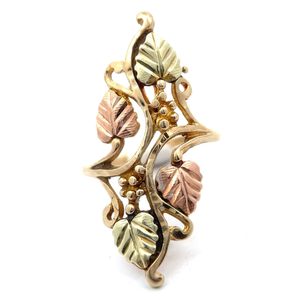 lot 38B image: Elongated Black Hills Gold Ring in Tri-Color Gold VIDEO