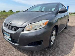 lot 8 image: 2009 Toyota Matrix