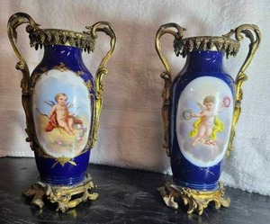 lot 44 image: Sevres Type 19th Century Cobalt-blue gilded antique porcelain vases w Ormolu mounts