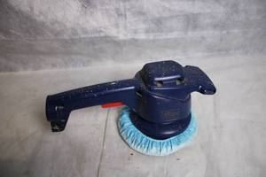 lot 32 image: Used Blue Handheld Buffer Polisher with Pad