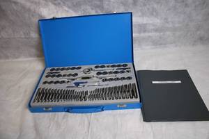 lot 33 image: Complete Tap and Die Set with Case