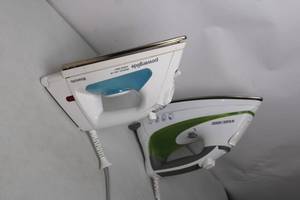 lot 60 image: Set of 2 Rowenta Powerglide Electric Irons