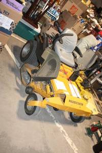 lot A-93 image: Hustler Zero-Turn Lawn Mower with Kawasaki Engine