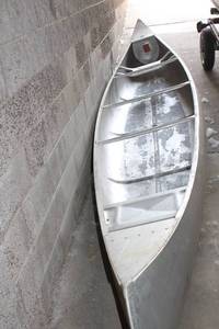 lot A-95 image: Used Aluminum Canoe with Hull Identification