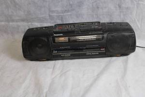 lot 117 image: Used Panasonic RX-FT560 Stereo Radio Cassette Recorder