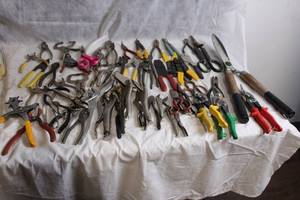 lot 128 image: Extensive Collection of Hand Tools and Pliers