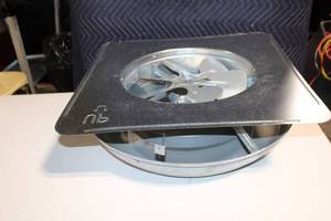 lot 151 image: Industrial Roof Ventilation Fan System with 6-Blade Propeller