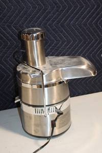 lot 158 image: Jack LaLanne Power Juicer Pro Stainless Steel