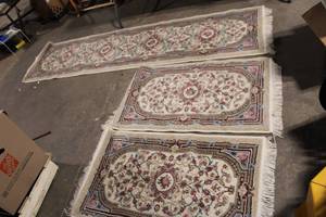 lot 167 image: Set of 3 Floral Pattern Area Rugs