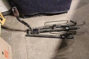lot 209 image: Heavy Duty Metal Bike Rack
