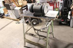 lot 231 image: Craftsman 13 HP Bench Grinder on Metal Stand