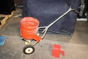 lot 235 image: Sears Broadcast Lawn Spreader with Handheld Seed Spreader