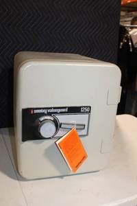 lot B-276 image: Sentry ValueGuard 1250 Fireproof Safe with Combination Lock