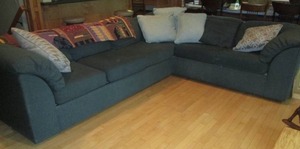 lot 1 image: 2pc upholstered Sectional sofa with...