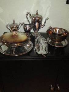 lot 24 image: Silver tone serving dishes and pitc...