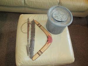 lot 237 image: Vintage boomerang, arrow and metal ...