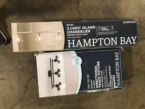 lot 30 image: Lot of Assorted Lighting Various Models and Conditions Customer Returns See Pictures