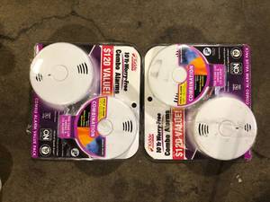 lot 56 image: Lot of Kidde 10-Year Worry-Free Smoke and Carbon Monoxide Detector, Battery Powered with Voice Alarm (2-Pack) Customer Returns See Pictures