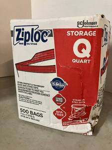 lot 6 image: Ziploc Quart Bags