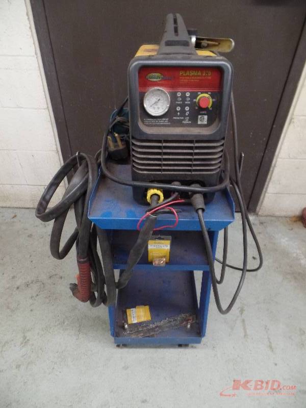 lot 15 image: Plasma Cutter