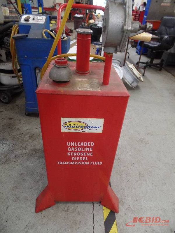lot 6 image: Transfer Pump