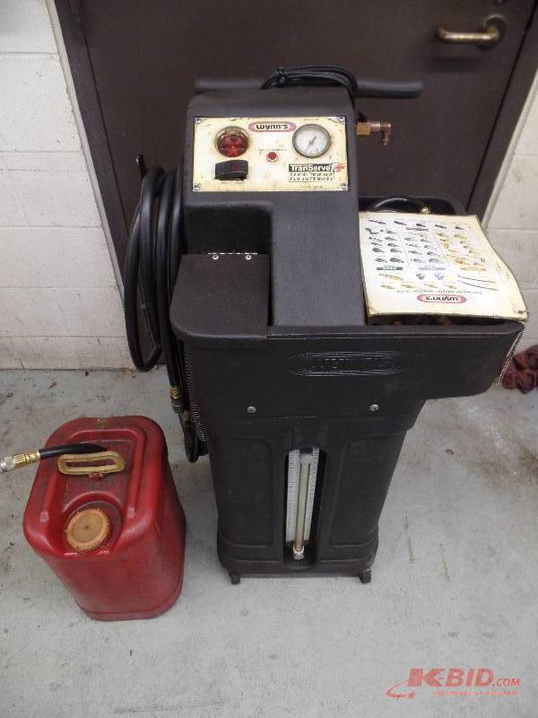 lot 10 image: Transmission Fluid Exchanger
