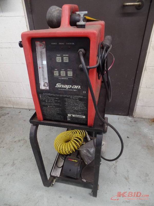 lot 18 image: Emissions Smoke Tester