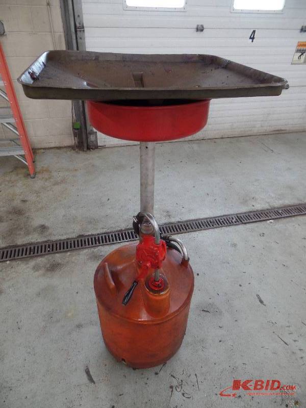 lot 34 image: Oil Drain