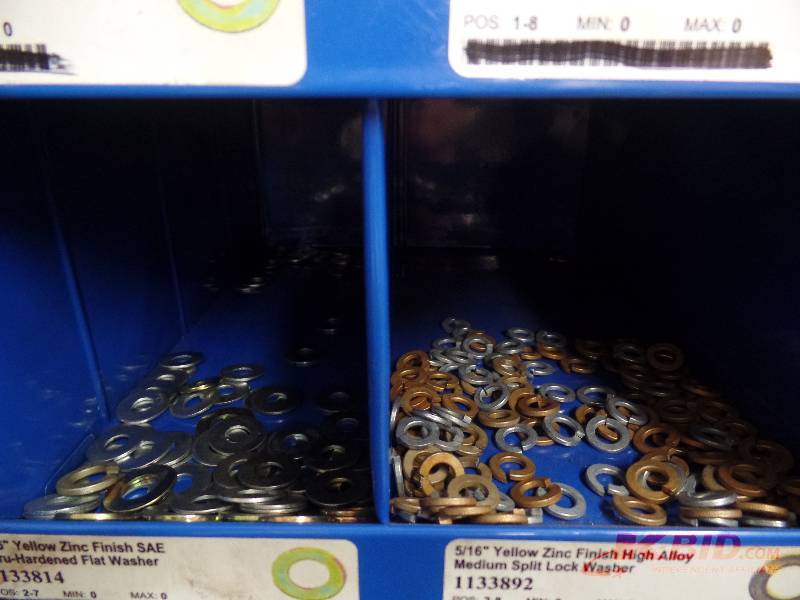 lot 101 image: New Fasteners