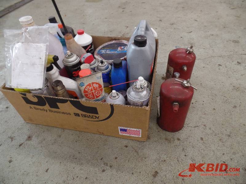 lot 49 image: Grab Bag of Assorted Car Fluids and More