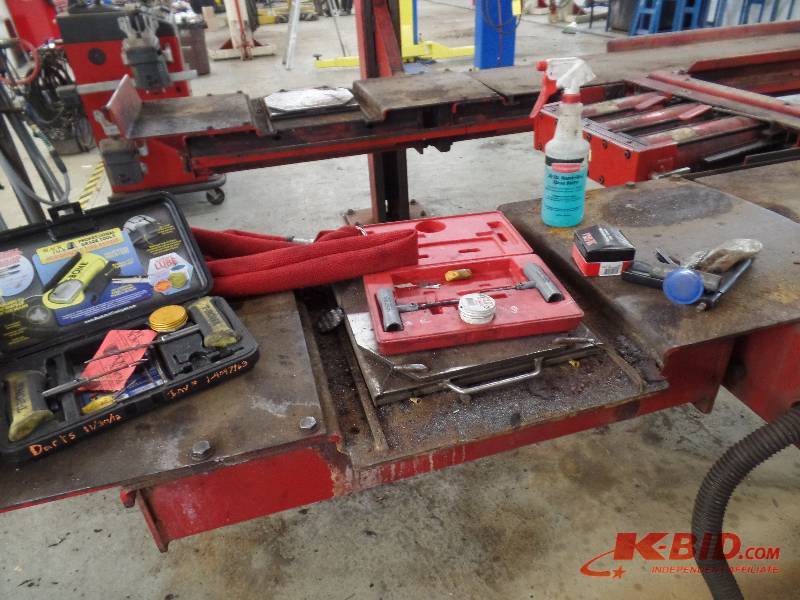 lot 55 image: Tire Repair Equipment and Accessories