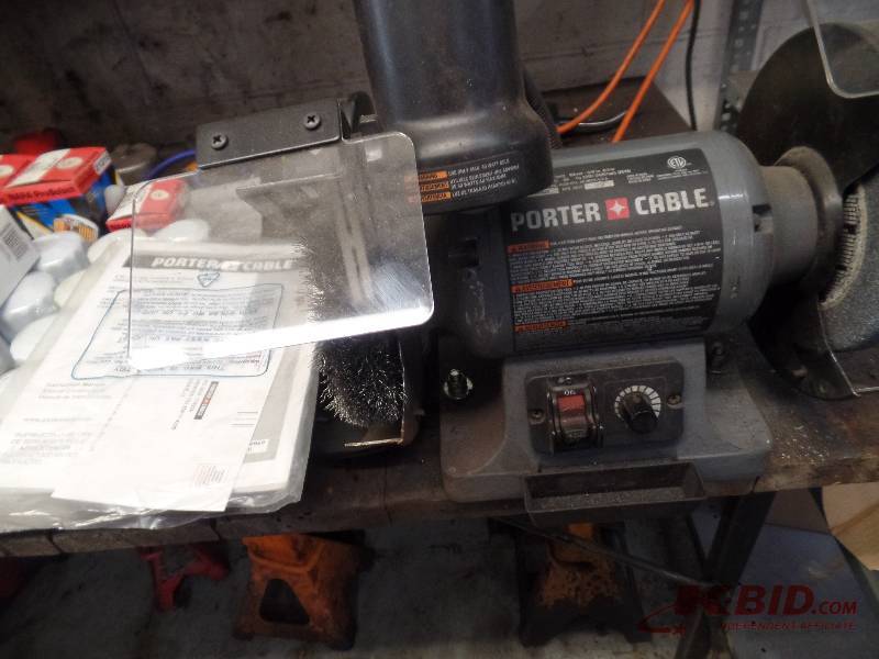 lot 58 image: Porter Cable Grinder with Worklight