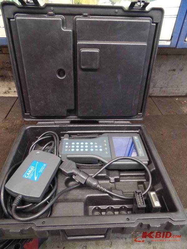 lot 69 image: GM Tech 2 Diagnostic Scan Tool