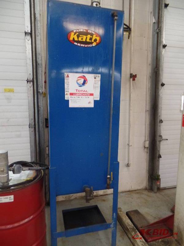 lot 98 image: Storage Tank