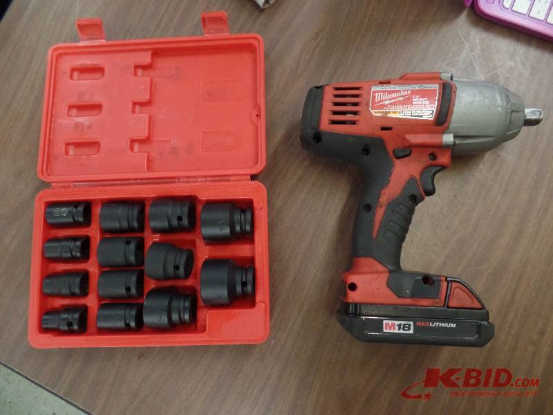 lot 142 image: Impact Wrench
